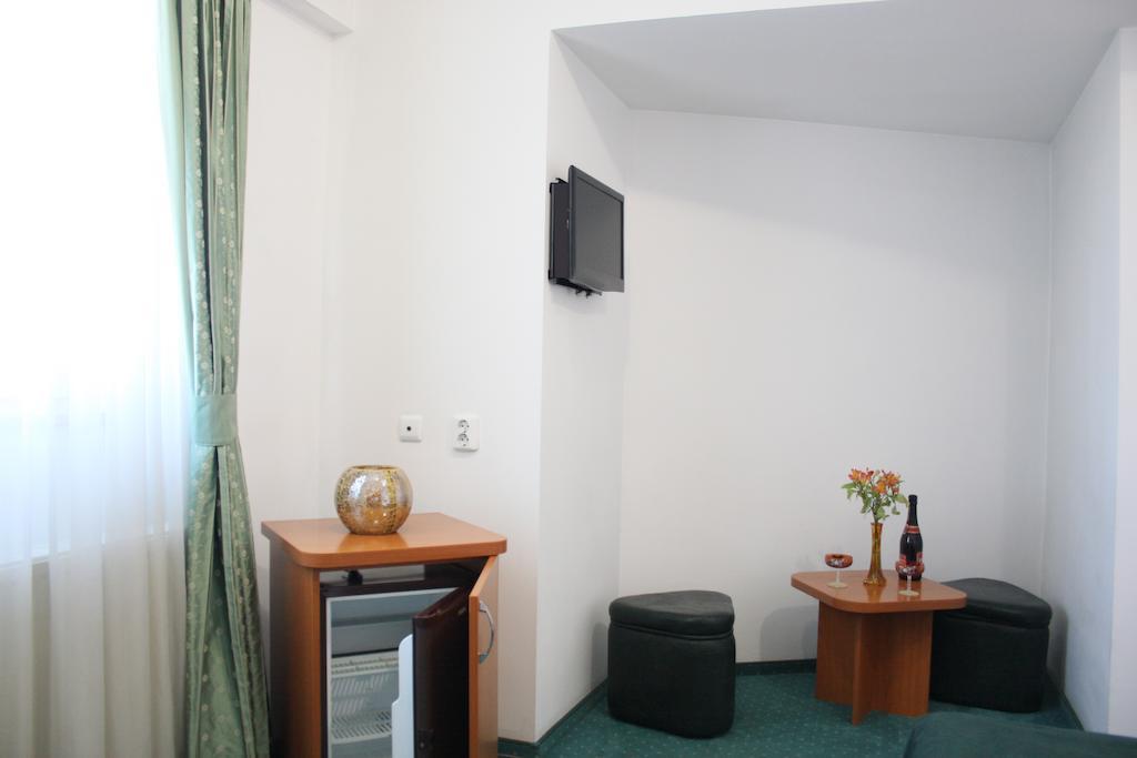 Sir Orhideea Hotel 2*